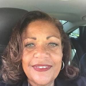 Meet your Posher, Debra